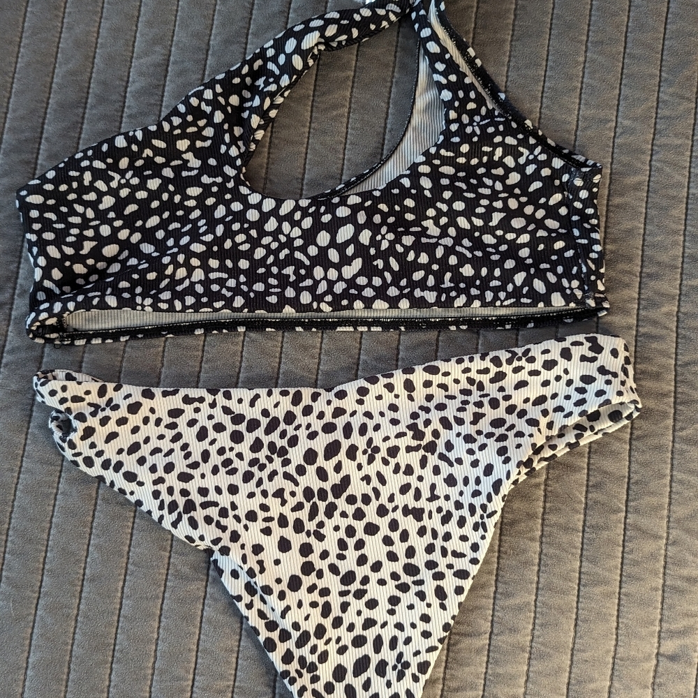 Cute polka dots bikini